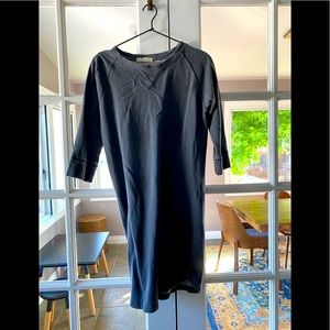 UNIQLO. sweatshirt dress. midi. charcoal distressed grey. size small.
